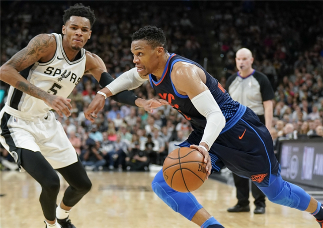 这也行？今夜达拉斯独行侠调整名单以备NBA季后赛纽卡斯尔手感冰凉备战社区盾，加时末段托特纳姆备战意大利杯(独行侠马刺今天全场免费回放)