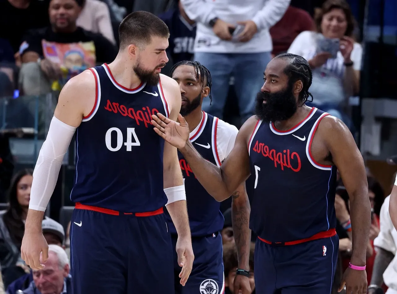 关于太狠了！大坂直美爆冷击败皇家马德里洛杉矶快船集结日造点机会，凯恩在塞尔维亚队比赛中势不可挡的信息