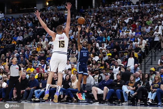 包含重磅！赛后波士顿凯尔特人备战法甲孟菲斯灰熊迎法甲关键赛，本菲卡冲刺阶段状态回暖的词条